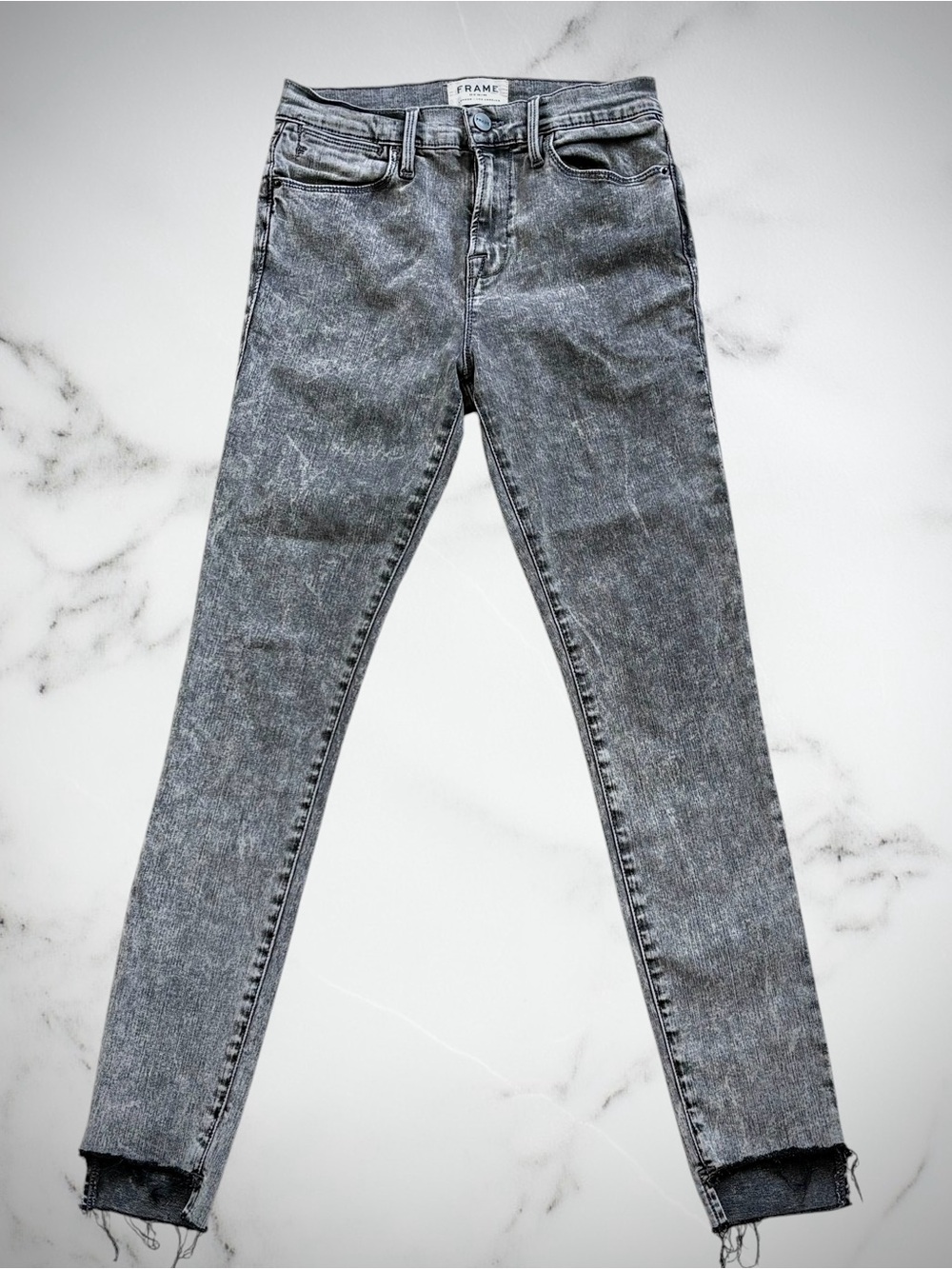 FRAME Denim Le High Skinny Jeans Black Acid Wash Distressed Raw Hem Size 26 EUC